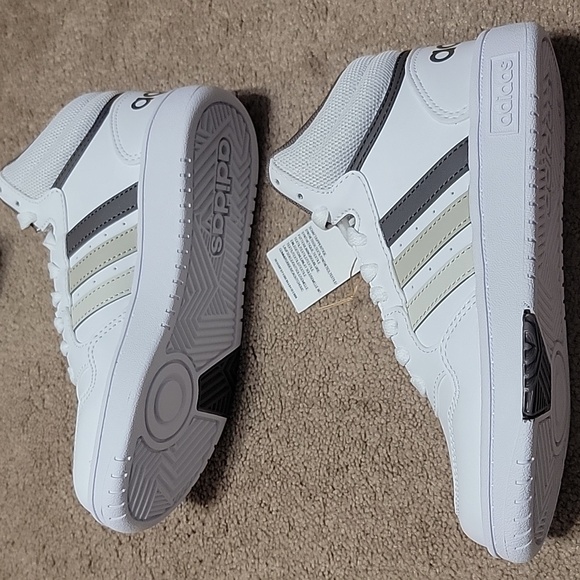 Adidas White and Gray High-Tops - Picture 4 of 4